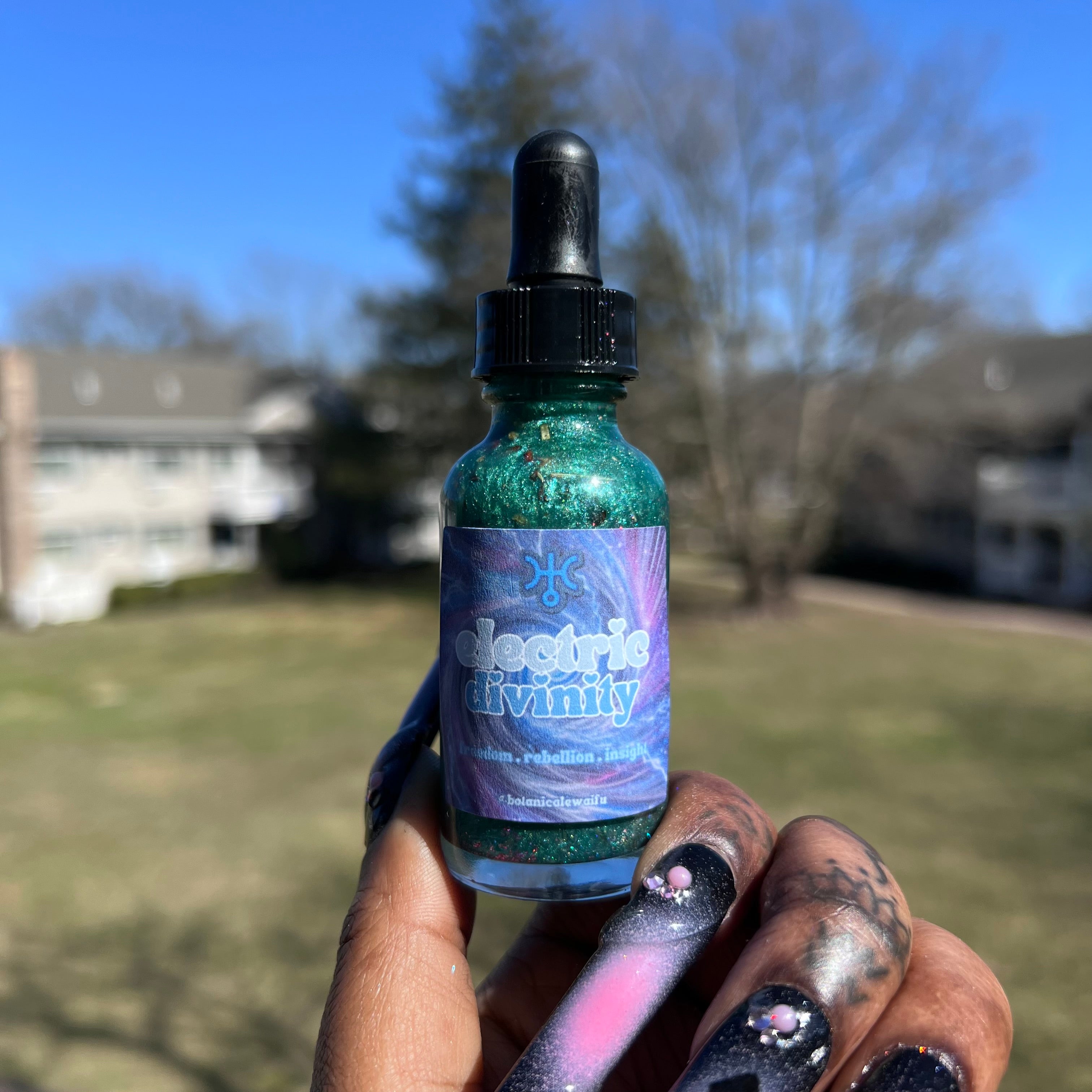 electric divinity (uranus)